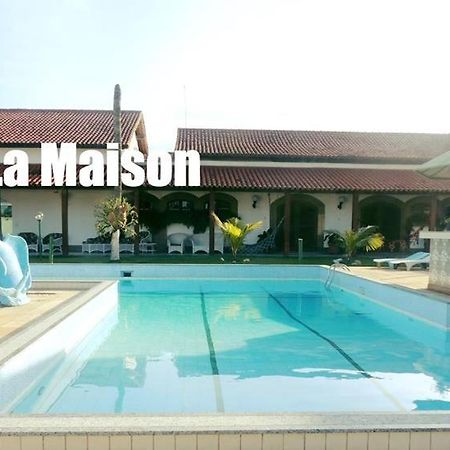 Pousada La Maison Игуаба Гранде Екстериор снимка